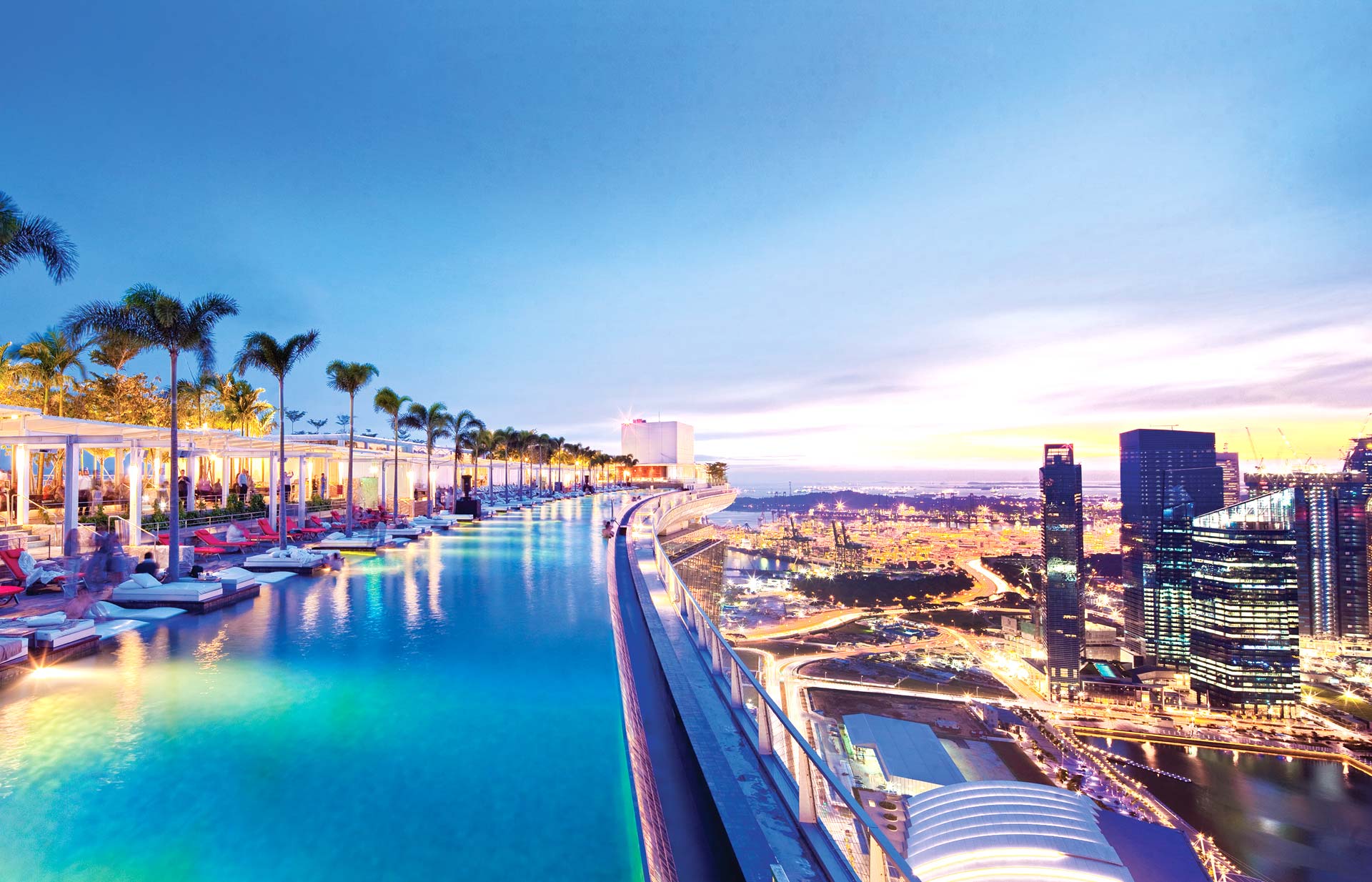 Infinity Pool | Things To See & Do in Singapore | Marina Bay Sands